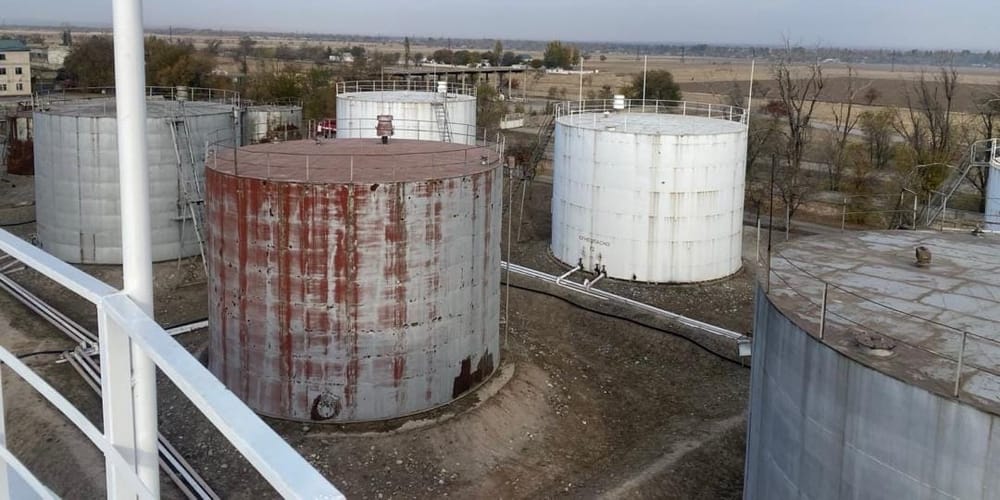 Нефтебаза «Кыргызмунайзат» в Петровке возвращена государству — видео изображение публикации
