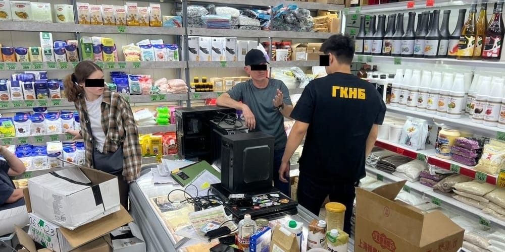 «КР — не свалка для просрочки»: спецслужбы уничтожили партию псевдоэлитных продуктов изображение публикации