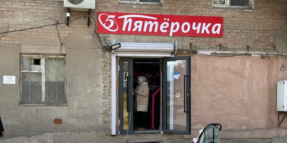 В Таласе владельцев салона и магазина оштрафовали за самовольные пристройки изображение публикации