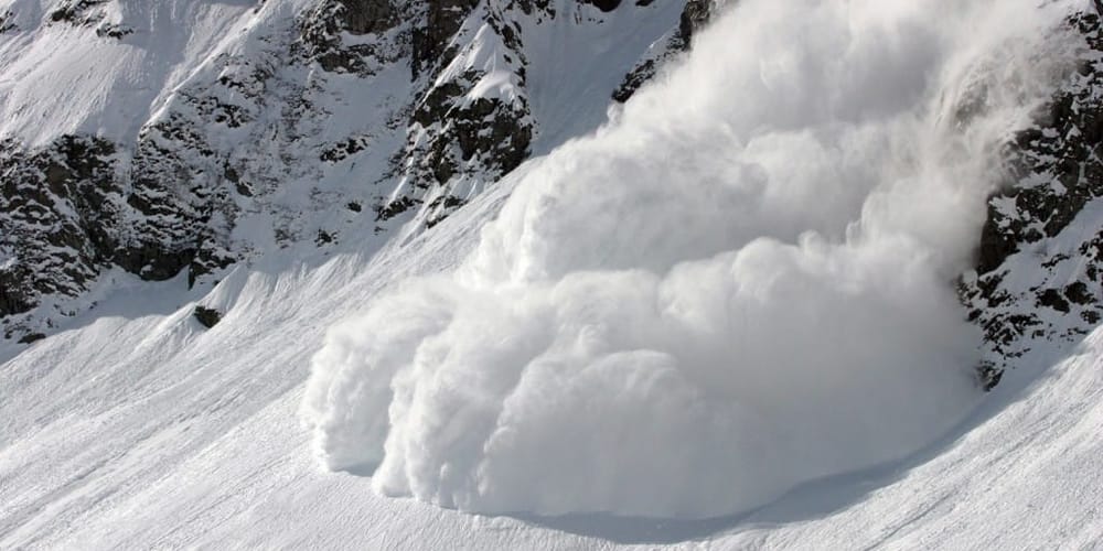 Срочно! На перевалах Кыргызстана 13–15 декабря прогнозируют лавины изображение публикации