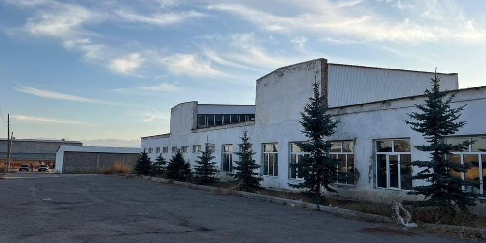Государству вернули землю и комплекс бывшего ГП «Автовнештранс» на Иссык-Куле изображение публикации