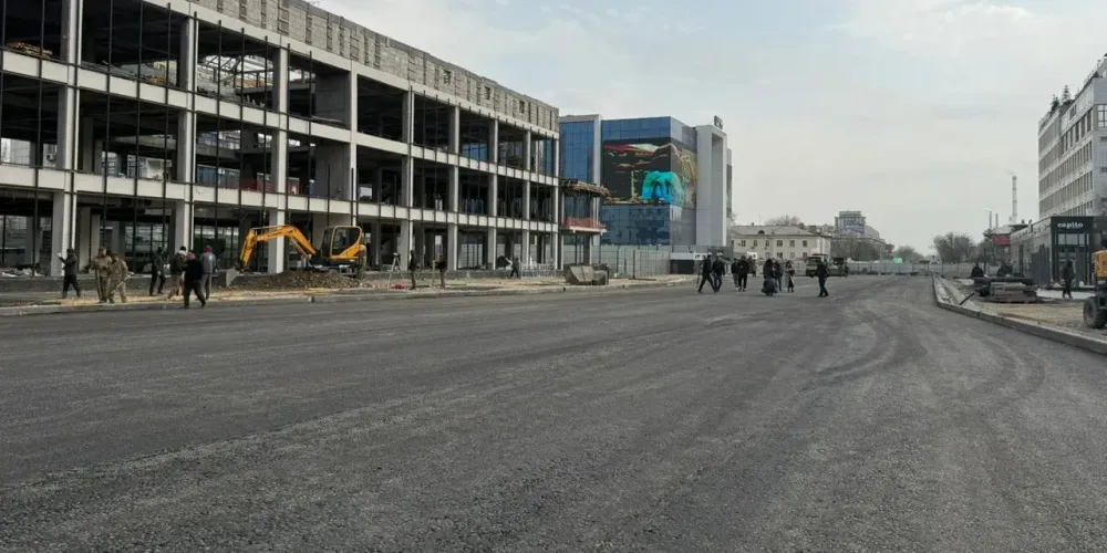 Проспект Чуй по-прежнему закрыт: застройщик Old Bishkek в очередной раз нарушил график изображение публикации