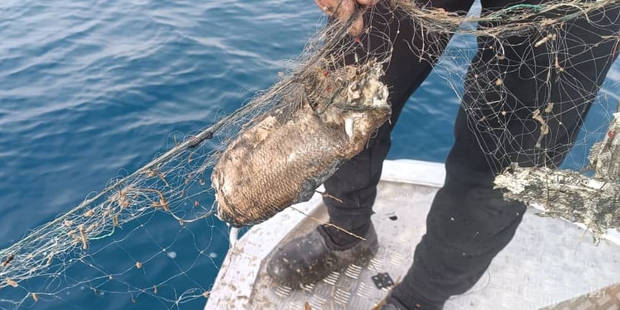 На Иссык-Куле изъяли 300 метров синтетических сетей изображение публикации