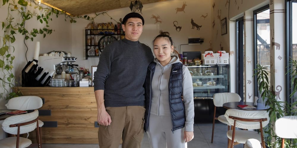 От радийщика до бариста: как семья журналистов из Баткена открыла кофейный бизнес изображение публикации