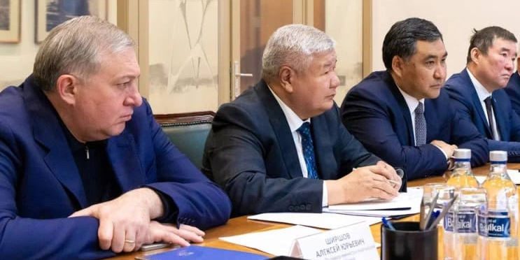 «Знает историю вопроса»: кабмин КР подтвердил участие Ширшова в переговорах по долгу за ГЭС изображение публикации