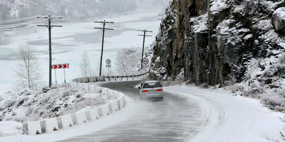 Лавины и снег закрыли проезд для грузовиков на перевалах Тоо-Ашуу и Долон изображение публикации