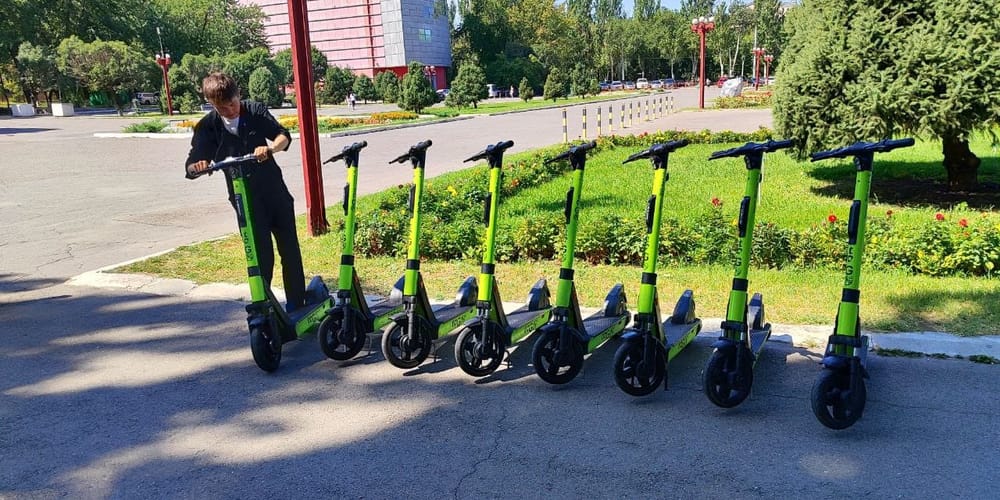 Мэрия Бишкека предлагает блокировать самокатчиков, нарушающих ПДД изображение публикации