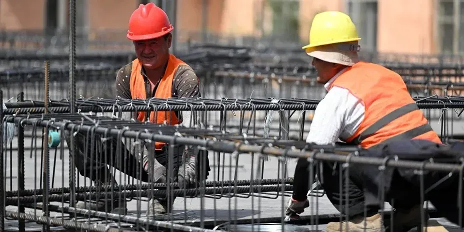 Где работают, когда женятся и чем «рулят» мужчины КР — обзор Нацстаткома изображение публикации