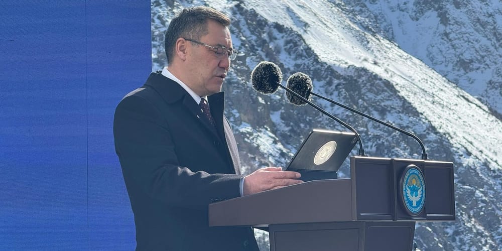 «Услышу о притеснениях — не обижайтесь»: Жапаров открыл канатку в Ала-Арче и вступился за бизнес изображение публикации