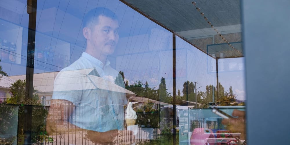 «Мираж», ставший реальностью: как тоска по дому превратила мигранта Замирбека Токторова в успешного бизнесмена изображение публикации