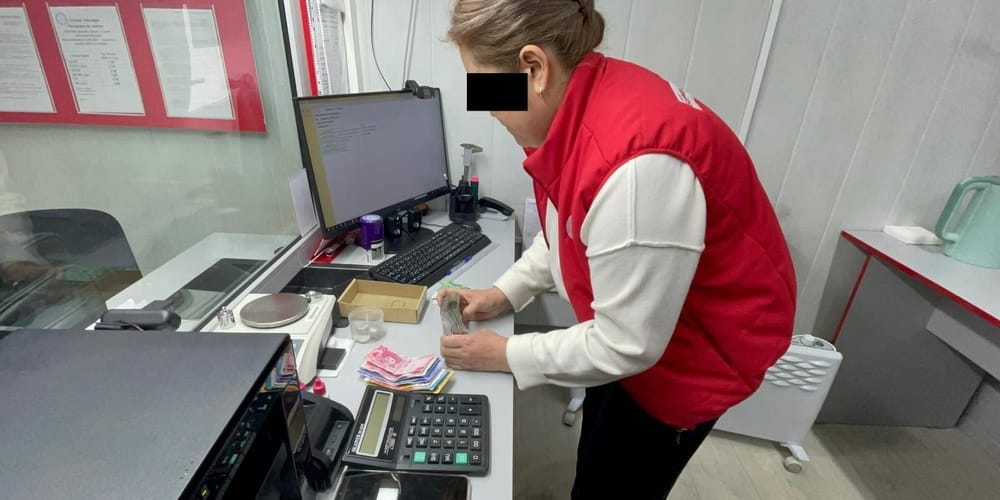 В Караколе опечатали 16 ломбардов из-за нарушений закона изображение публикации