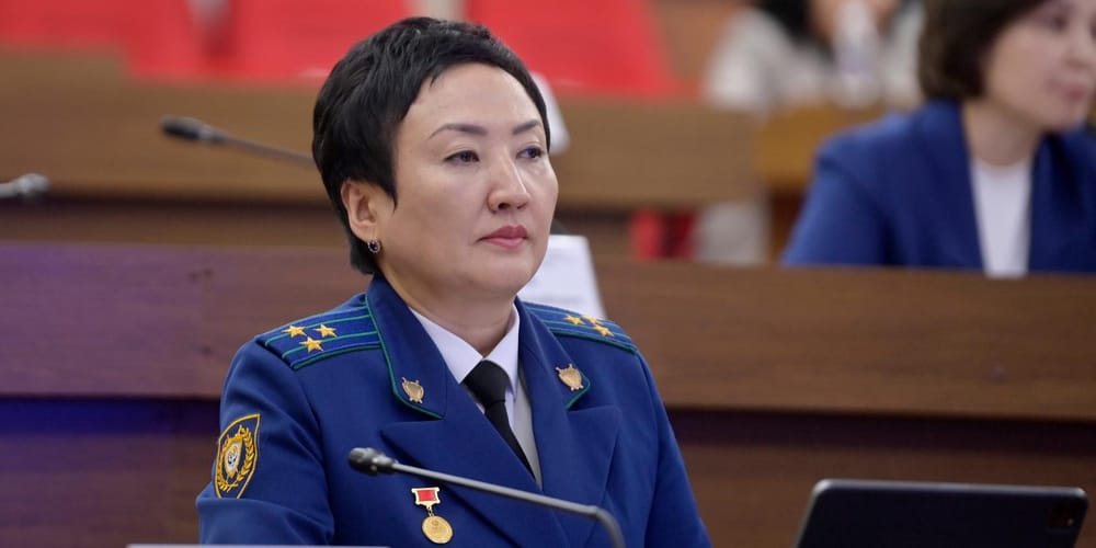 Комитет ЖК одобрил реформу спецзваний госслужащих в первом чтении изображение публикации