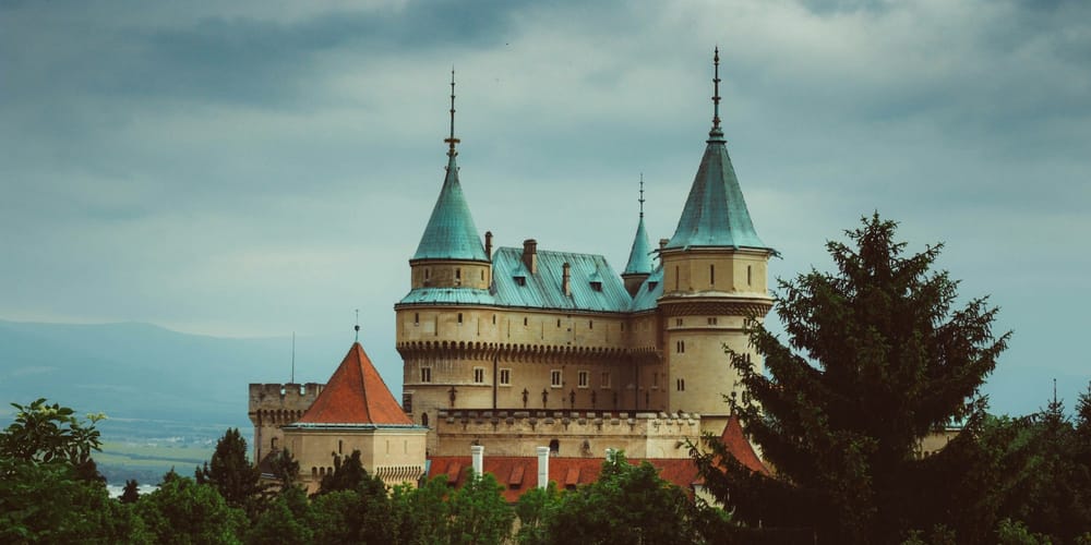 Центр трудоустройства направил новую группу кыргызстанцев в Словакию изображение публикации