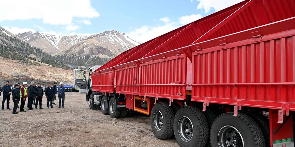 Весы для фур в Кыргызстане калибрует единственная на всю страну спецмашина изображение публикации