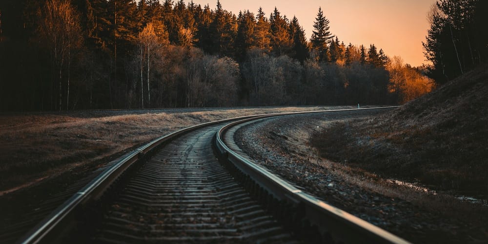 Въезд в село Кызыл-Октябрь закроют на три часа из-за ремонта ж/д путей изображение публикации