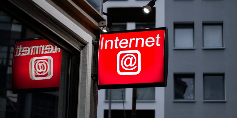 Цифровой оазис Кыргызстана: как выиграть в эпоху «холодной войны» в Интернете изображение публикации