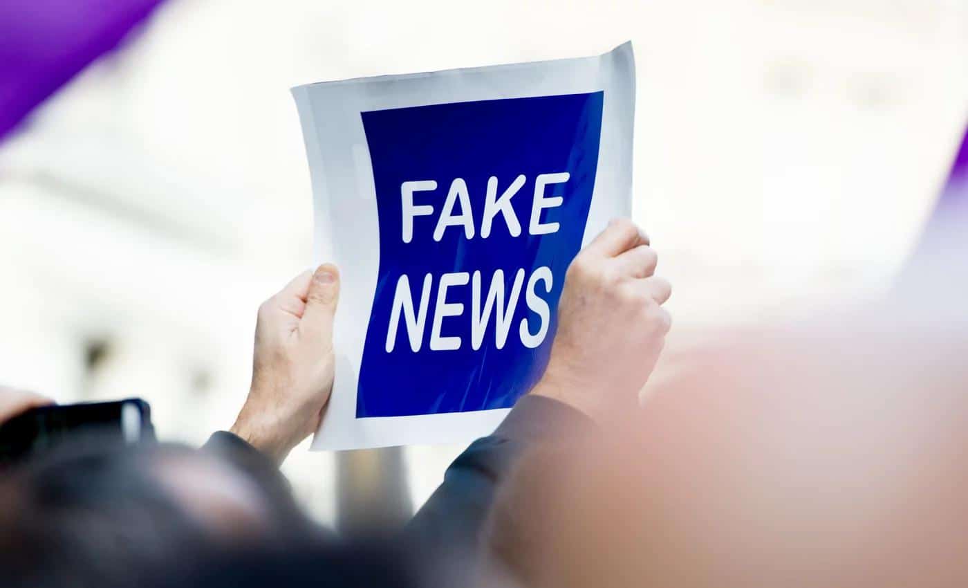 Штраф до 300 тысяч сомов за выход на улицу. В сети появился фейк изображение публикации