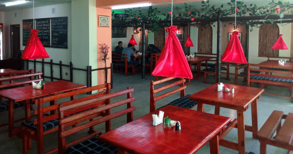 В Караколе закрывают рынок и кафе, где больше 20 мест изображение публикации