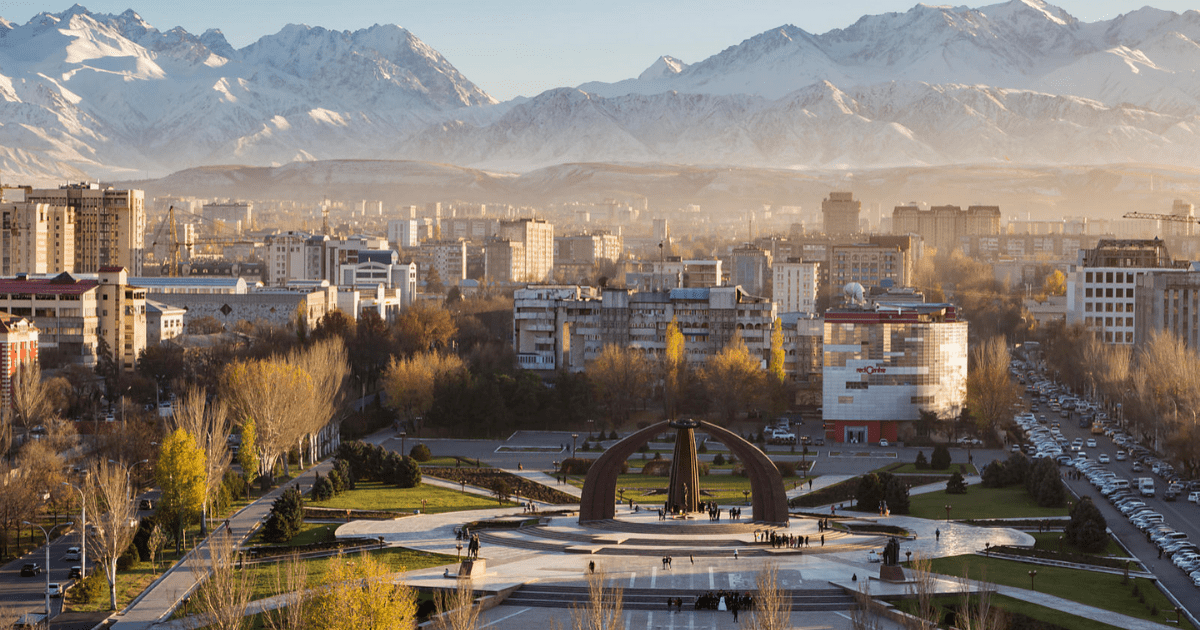 Режим ЧП и комендантский час в Бишкеке и других территориях отменяют изображение публикации