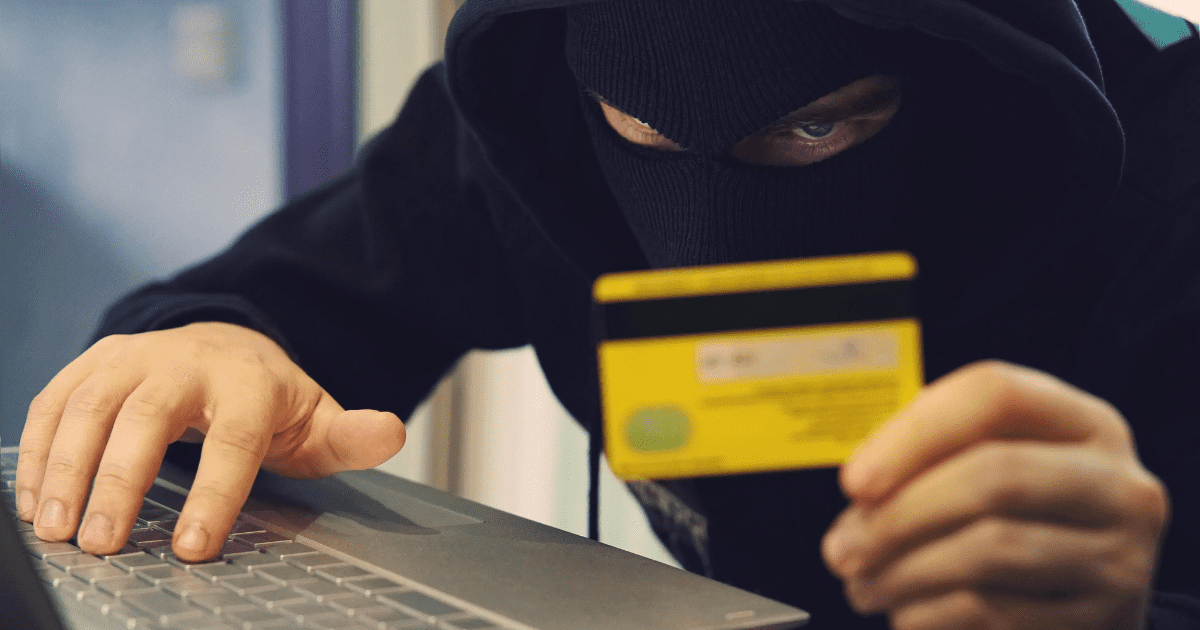 Мошенники похитили с банковских карт кыргызстанцев 488 тысяч сомов изображение публикации