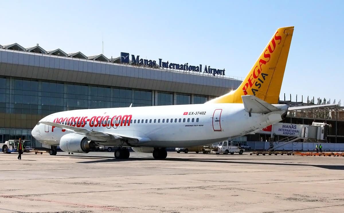 Куда улететь из Бишкека. Опубликовано весенне-летнее летное расписание аэропопрта «Манас» изображение публикации