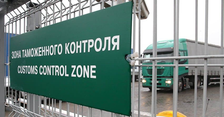 От таможни в 2023 году ожидают сбора 95 млрд сомов — она с трудом собрала 53 млрд за 10 месяцев изображение публикации