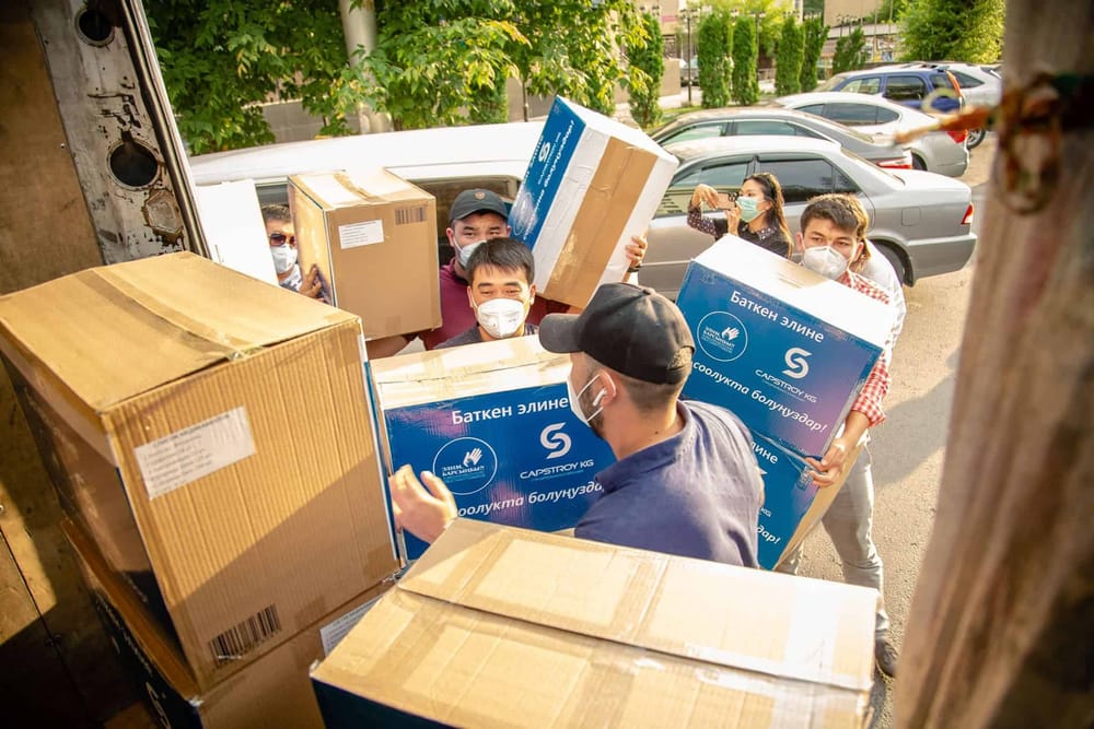 Стройкомпания закупила лекарства и СИЗ на 2 млн сомов для больниц и стационаров КР изображение публикации