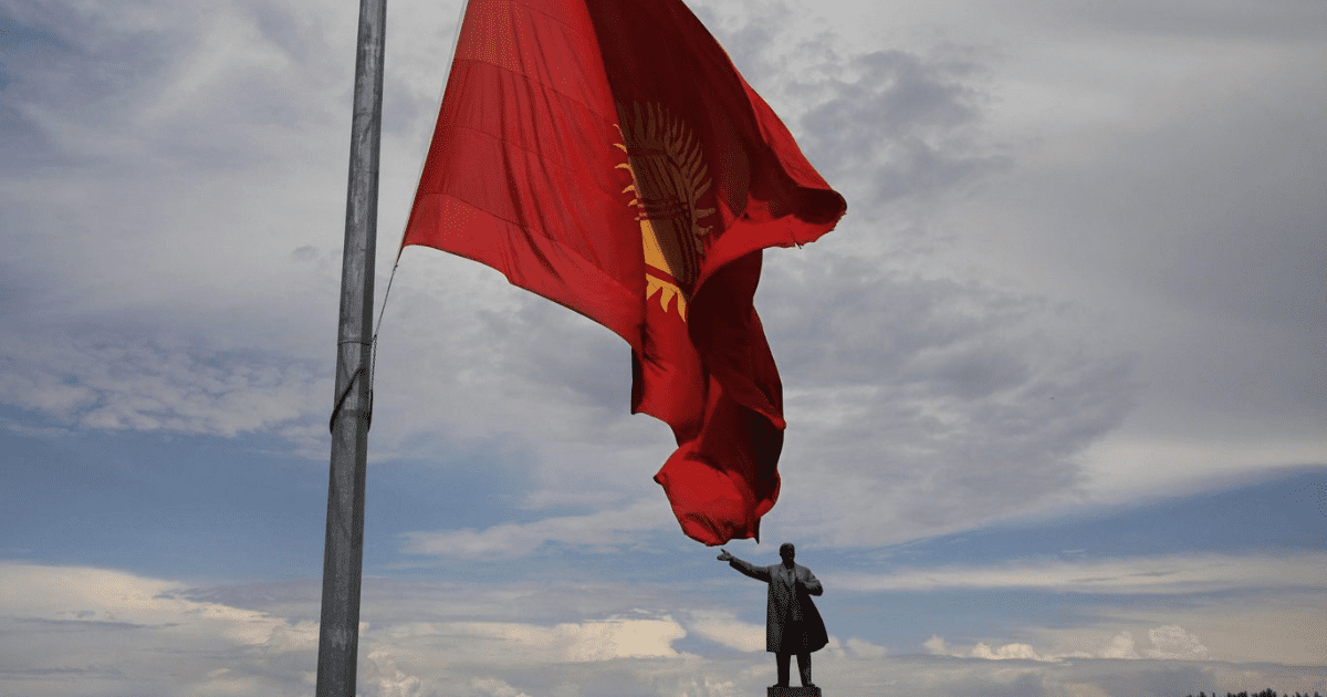 Как вернуть Кыргызстан в правовое поле? Два сценария от юристов изображение публикации