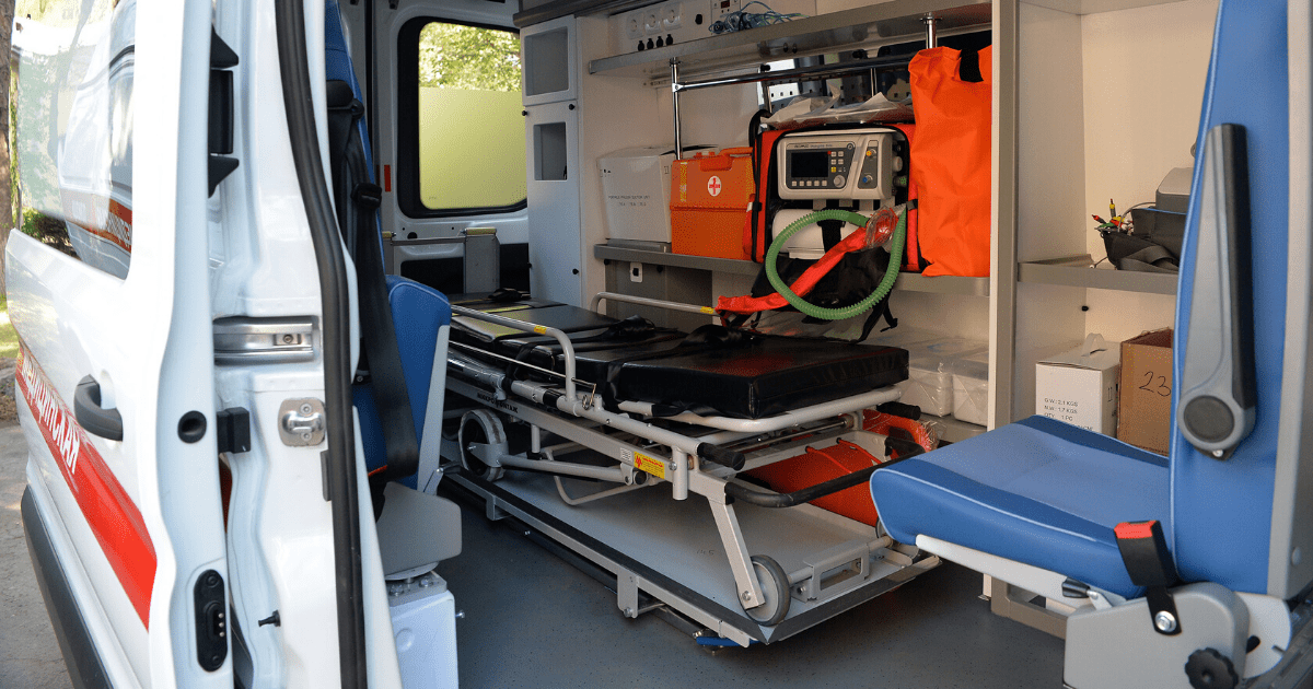 Минздрав получил 13 полностью укомплектованных машин скорой помощи от Всемирного банка изображение публикации