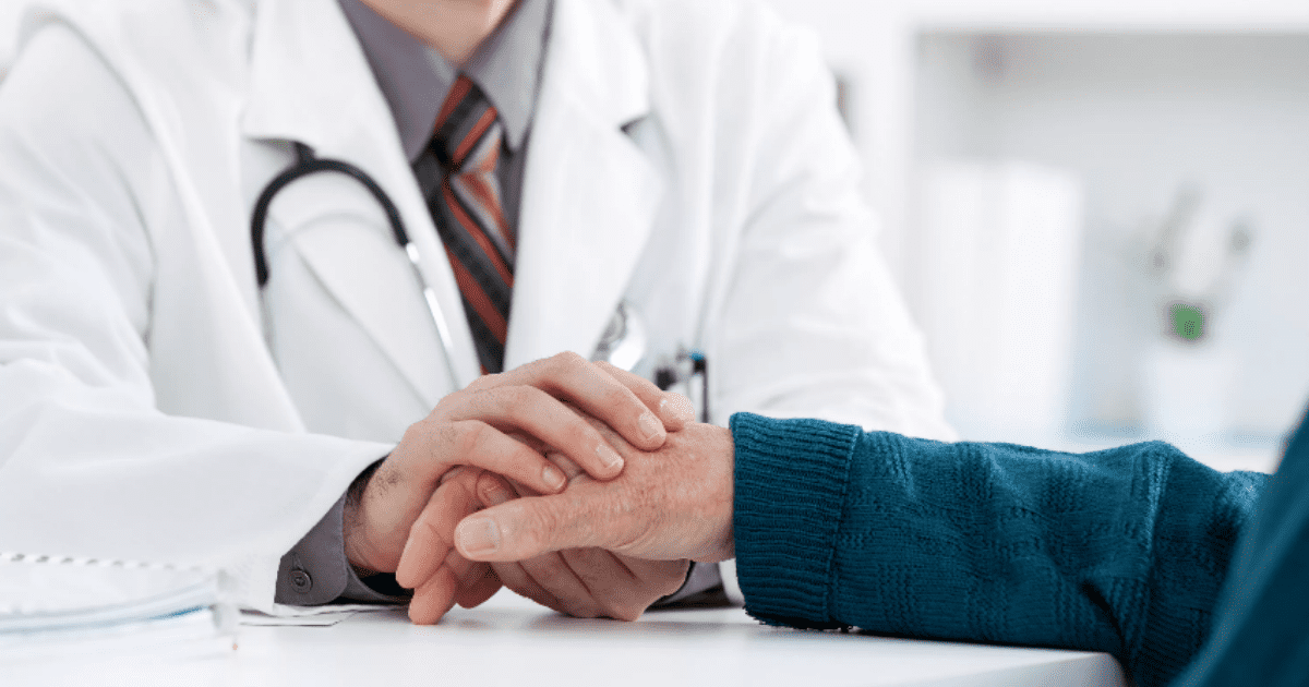 Премьер-министр призвал частные медцентры начать бесплатные консультации изображение публикации