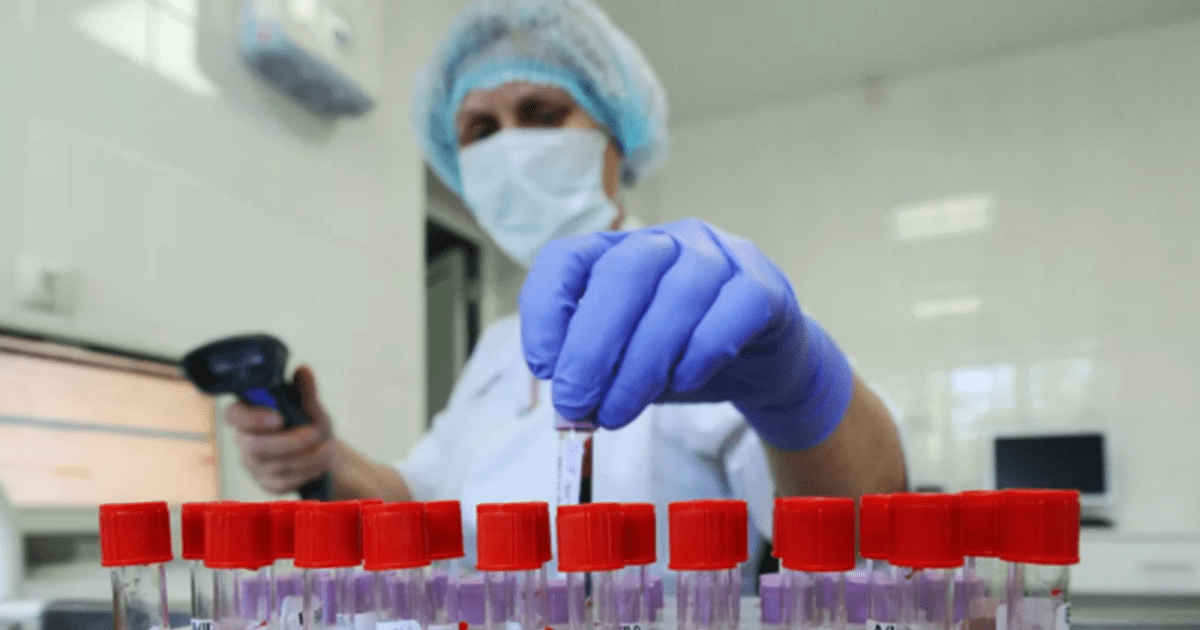 Две частные лаборатории будут проводить ПЦР-тесты за 1600 сомов изображение публикации