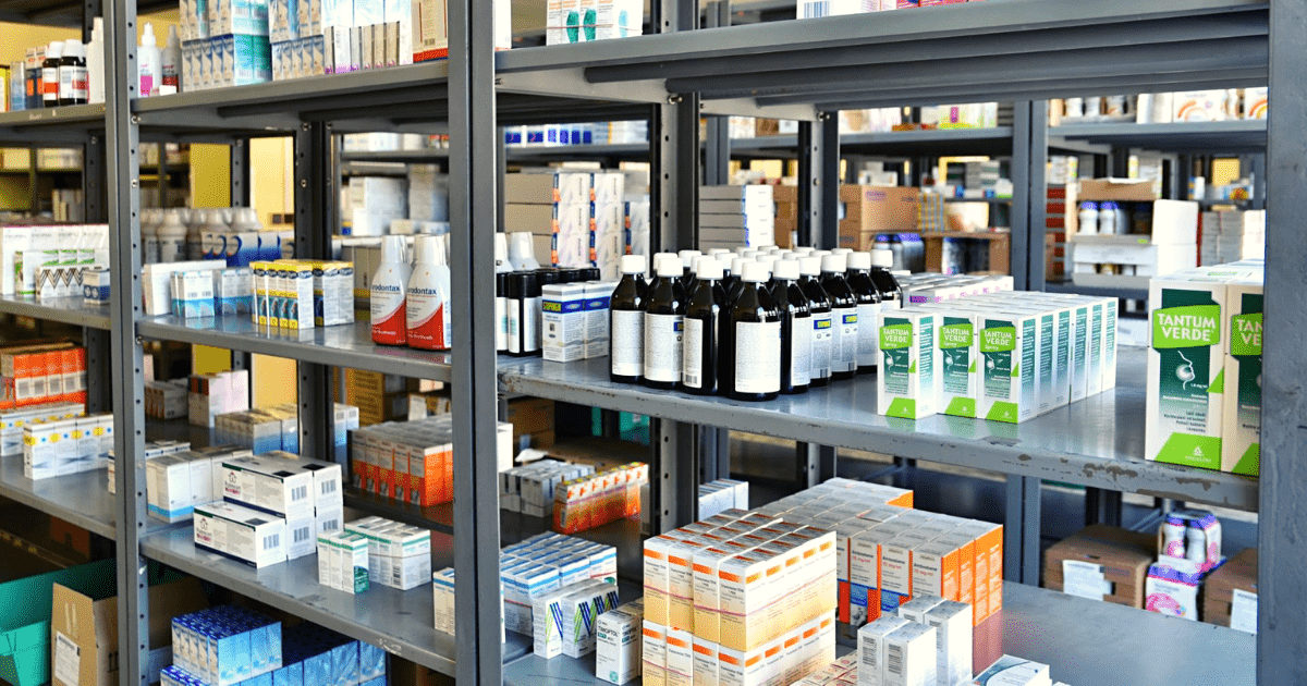 Гепарин и другие препараты прятали на складах. Заведено 27 дел по лекарствам – Боронов изображение публикации