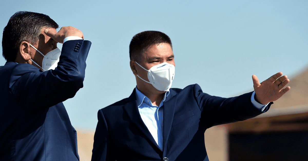 Жээнбекову показали очередные проекты Нурбека Осмонова – это текстильная фабрика и логистический центр. ФОТО изображение публикации