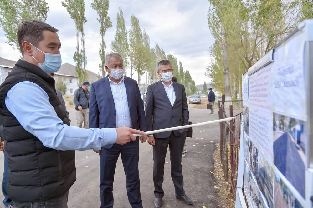 Боронов ознакомился с ремонтом дорог, которые будут стимулировать экономическую активность в регионах изображение публикации