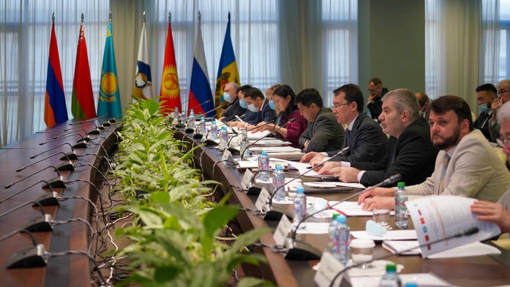 В ЕЭК обсудили соглашение о взаимном допуске ценных бумаг на организованные торги государств ЕАЭС изображение публикации