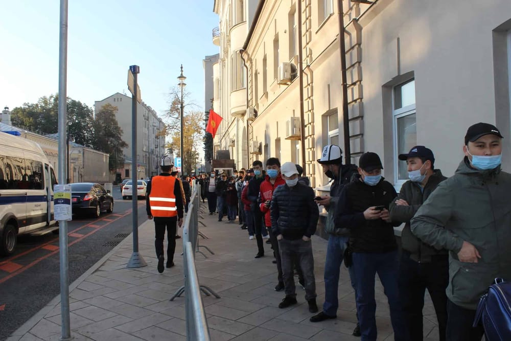 Явка за рубежом превысила 17%. Открылись все зарубежные участки, кроме Вашингтона — Айдарбеков изображение публикации