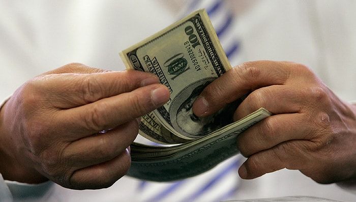 Доллар немного подорожал: покупка – 87 сомов, продажа — 88 сомов изображение публикации