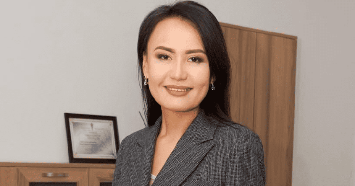 Руководство аэропорта «Манас» не менялось. Член партии «Ата Мекен» Кундус Кырбашева дала опровержение изображение публикации