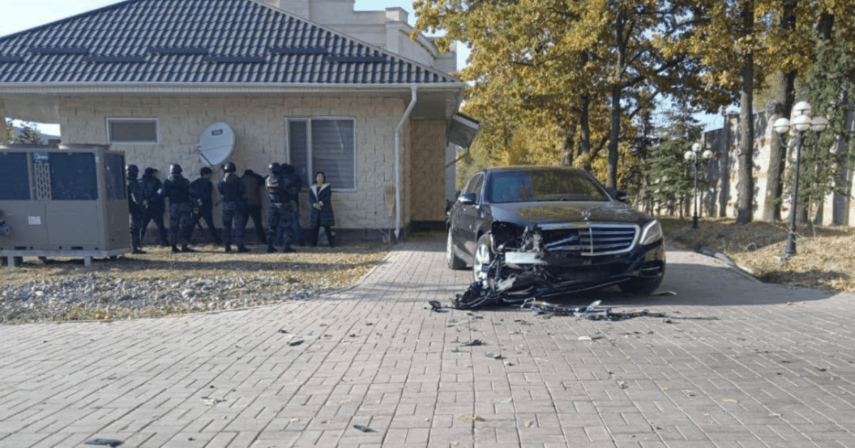 Задержан Алмазбек Атамбаев со своими телохранителями — ГКНБ изображение публикации