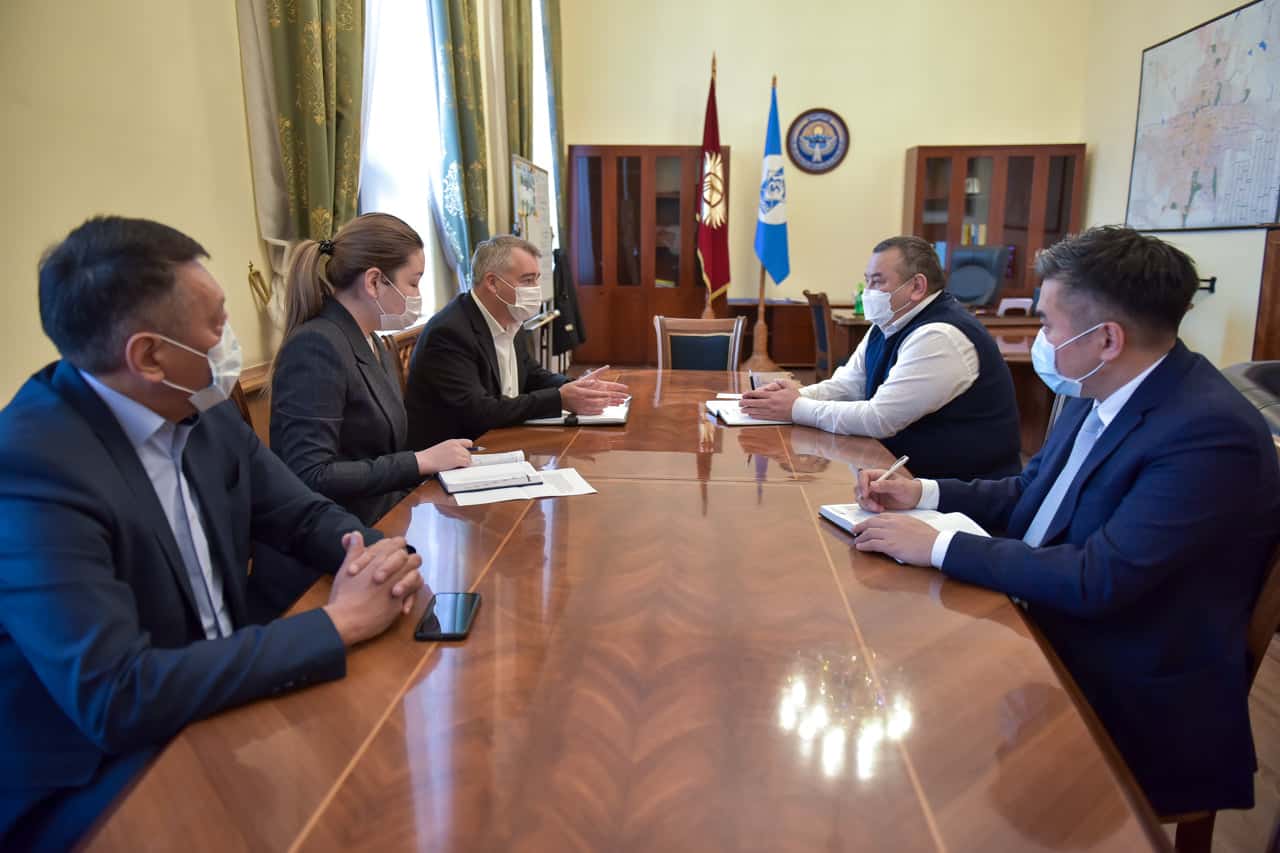 Институт бизнес-омбудсмена и мэрия Бишкека будут сотрудничать для защиты прав предпринимателей изображение публикации