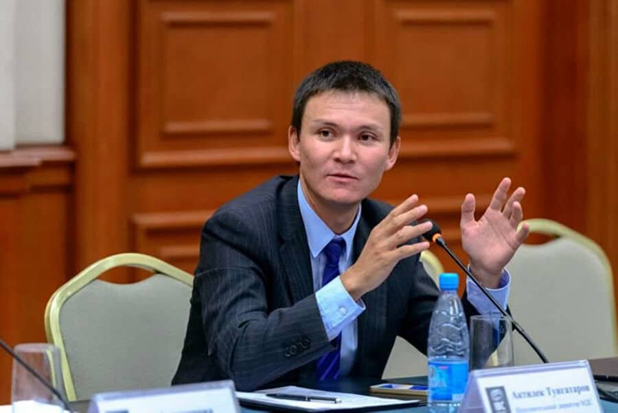 Исполнительным директором AmCham стал бывший топ-менеджер «Кумтора» изображение публикации