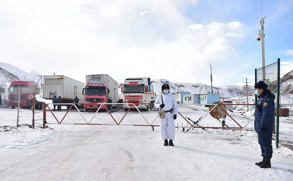 Таможенной службе увеличили план сборов почти в два раза — с 57 млрд до 99 млрд сомов изображение публикации