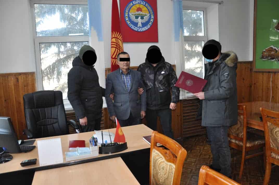 Чиновник Минтранса нанес государству ущерб на 17 млн сомов — ГКНБ изображение публикации