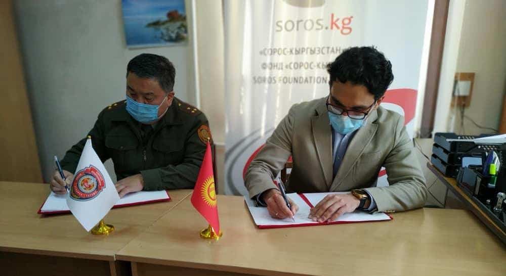 «Сорос — Кыргызстан» передал ГСИН лекарства и СИЗ на 5.5 млн сомов изображение публикации