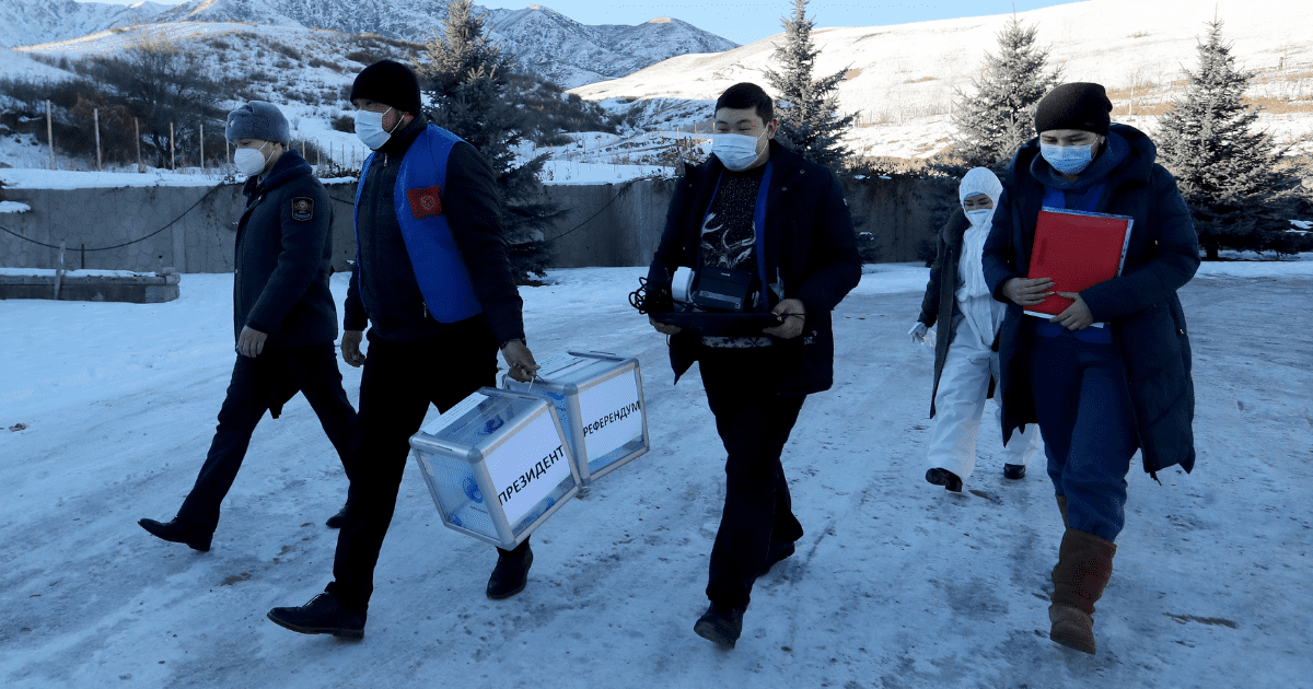 Вне избирательных участков проголосовало почти 19 тысяч человек изображение публикации