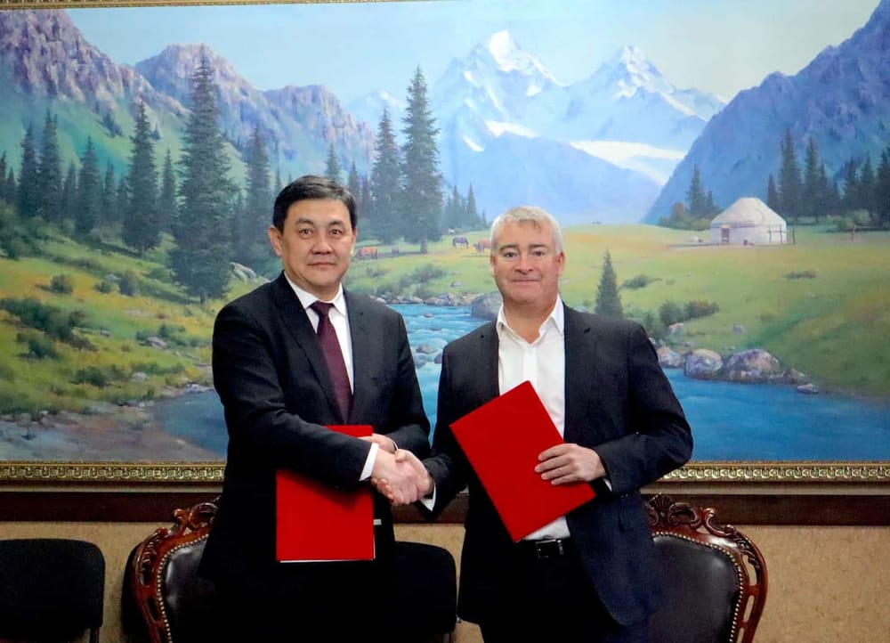 Институт бизнес-омбудсмена подписал меморандум о сотрудничестве с Минэкономом изображение публикации