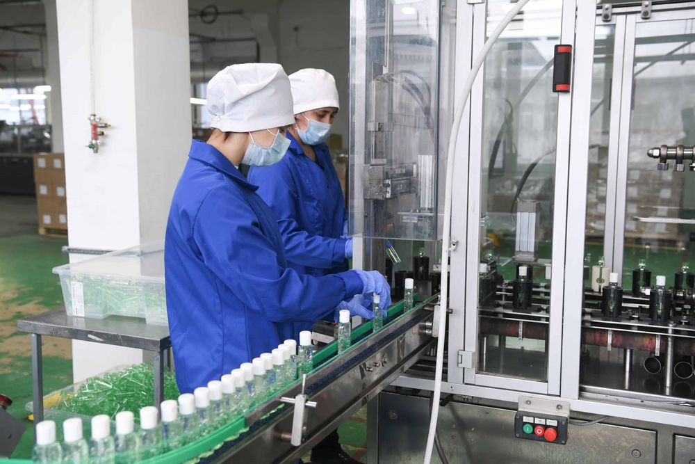 Производителей антисептиков обвинили в уклонении от уплаты налогов изображение публикации