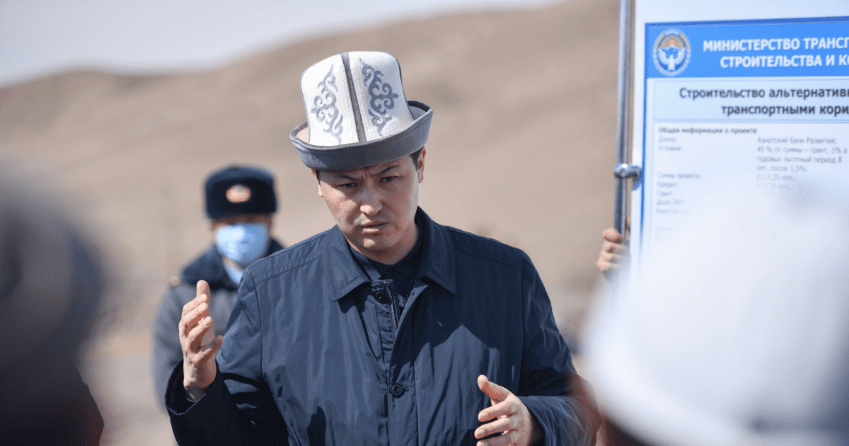 Марипов возьмет под контроль участок дороги Бишкек — Ош, завершить который не могут два года изображение публикации