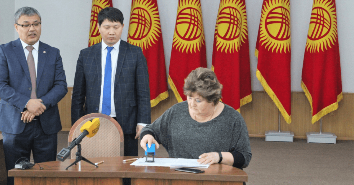 Минэконом, поставщики и супермаркеты договорились сдерживать цены на продукты изображение публикации