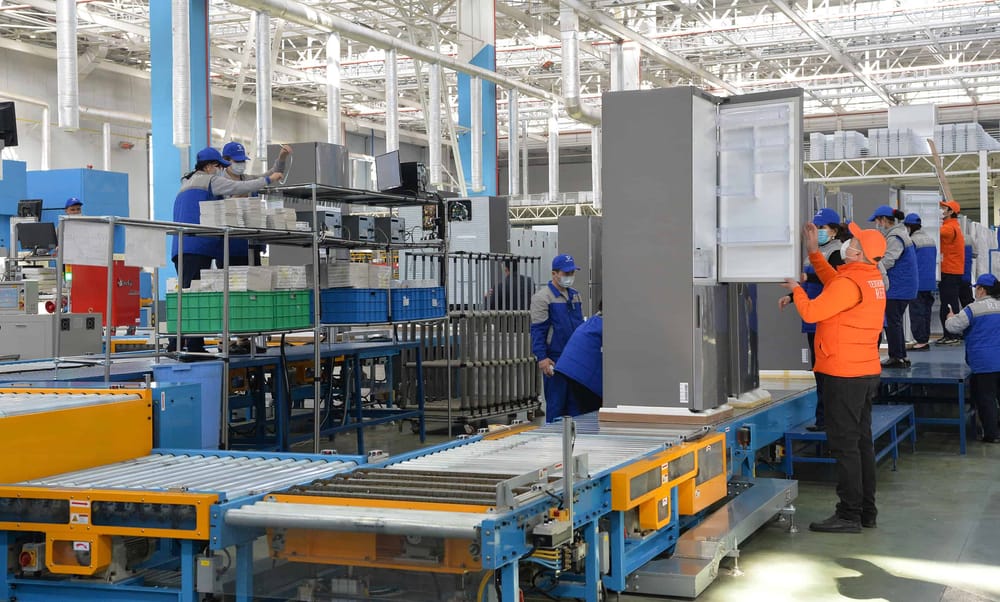 Промышленность КР просела на 12% — пострадали химпром, металлургия и фармотрасль изображение публикации